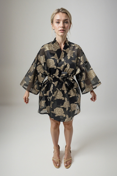 ‚ROSE MIST' CZARNE ELEGANCKIE KIMONO 100% JEDWABNE HAFTOWANE W ZŁOTE RÓŻE