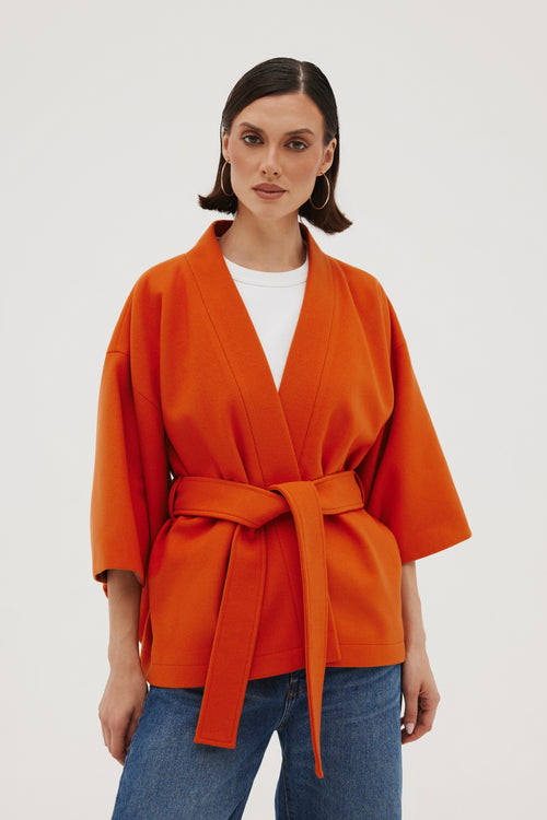 KRÓTKIE WEŁNIANE KIMONO HAORI Z WISKOZOWĄ PODSZEWKĄ – ‘AMBRE’