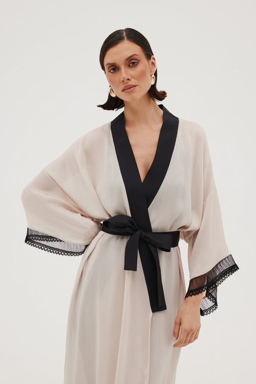 DŁUGIE KIMONO DAMSKIE Z JEDWABIEM I KORONKĄ — ‚PÉTALE’