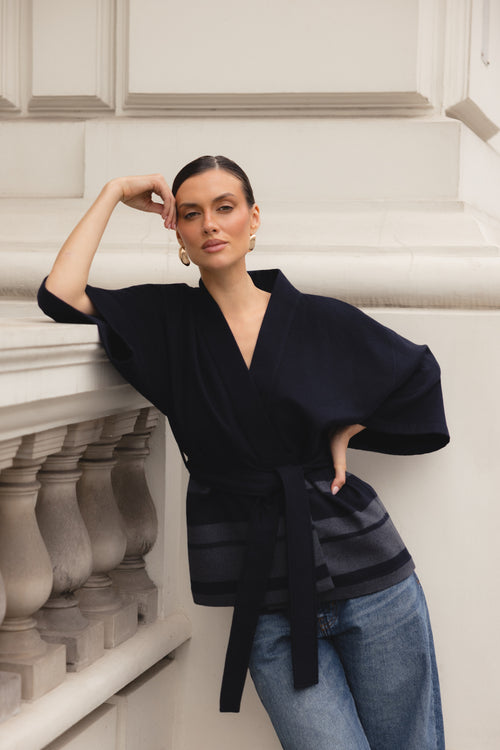 KRÓTKIE KIMONO ZE 100% KASZMIRU — ‘ALLURE’