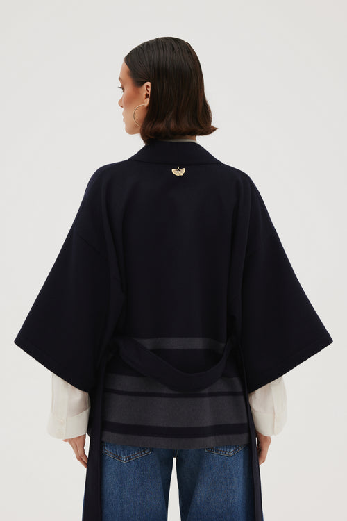 KRÓTKIE KIMONO ZE 100% KASZMIRU — ‘ALLURE’